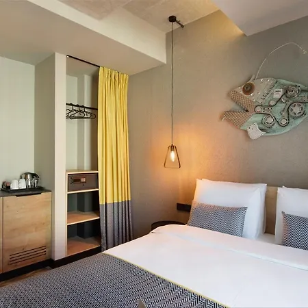 Apart Otel Trend Cycle *